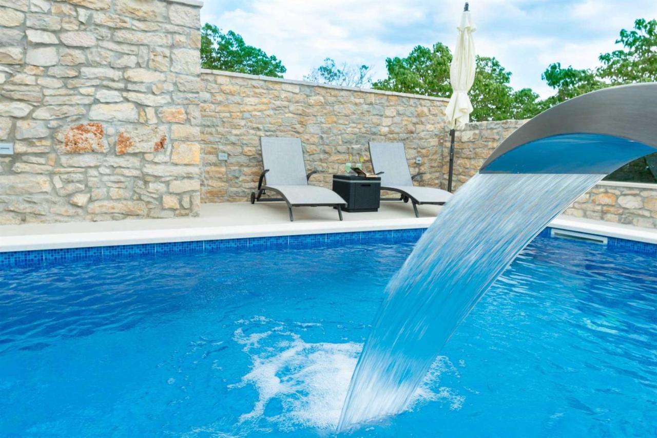 Stone Villa Didovi Snovi With Heated Pool Lisane Ostrovicke Kültér fotó