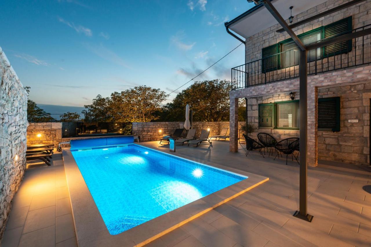 Stone Villa Didovi Snovi With Heated Pool Lisane Ostrovicke Kültér fotó