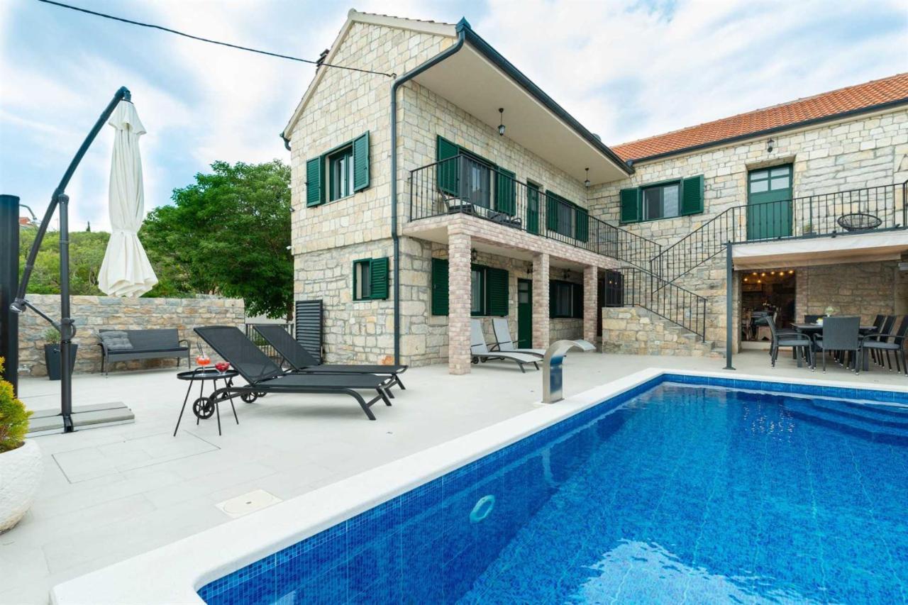 Stone Villa Didovi Snovi With Heated Pool Lisane Ostrovicke Kültér fotó