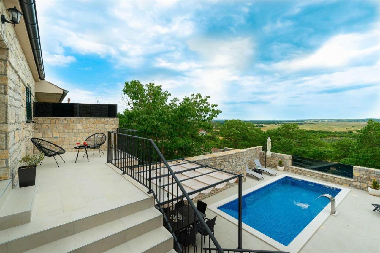Stone Villa Didovi Snovi With Heated Pool Lisane Ostrovicke Kültér fotó