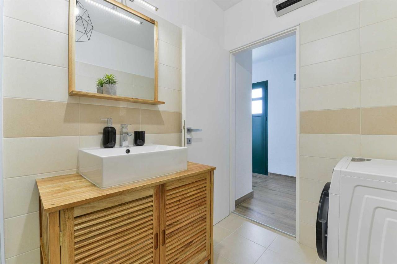 Stone Villa Didovi Snovi With Heated Pool Lisane Ostrovicke Kültér fotó