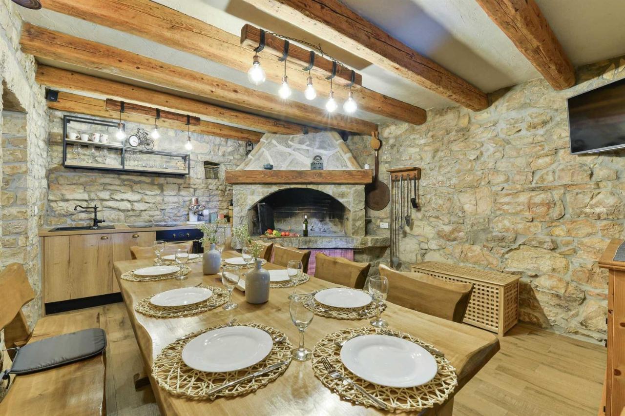 Stone Villa Didovi Snovi With Heated Pool Lisane Ostrovicke Kültér fotó