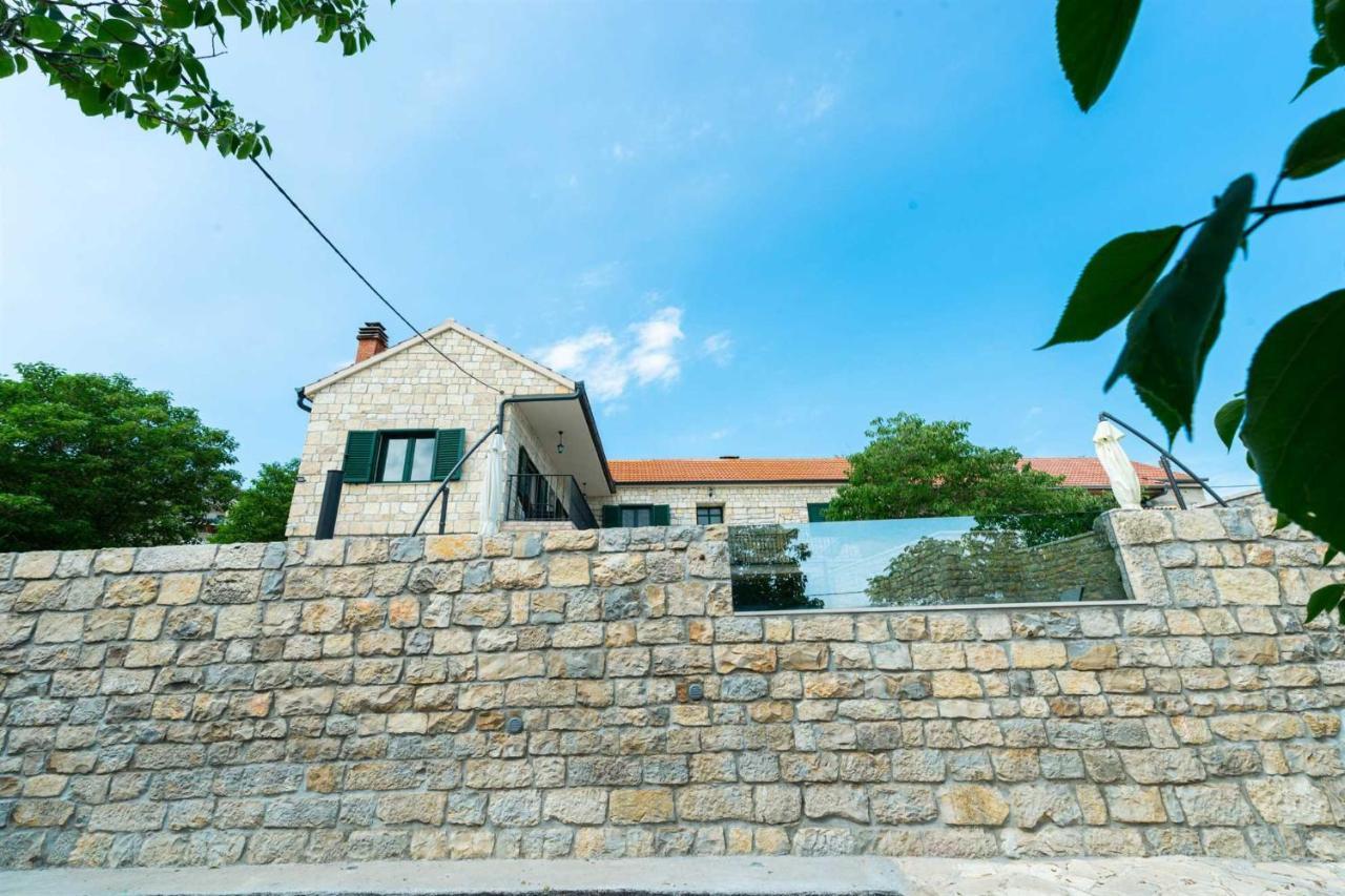 Stone Villa Didovi Snovi With Heated Pool Lisane Ostrovicke Kültér fotó