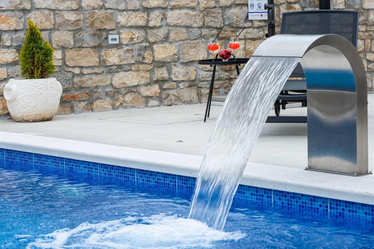 Stone Villa Didovi Snovi With Heated Pool Lisane Ostrovicke Kültér fotó
