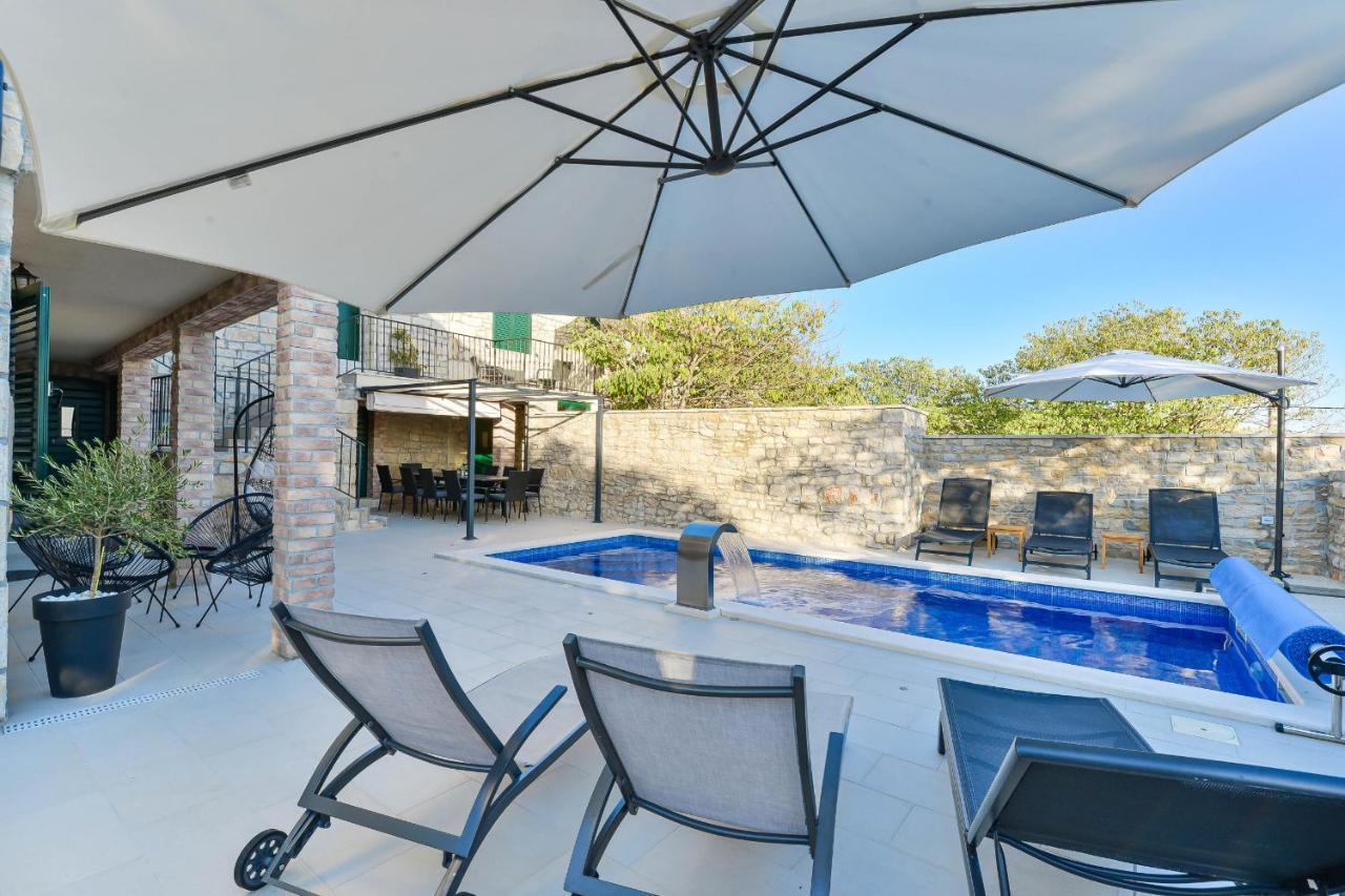 Stone Villa Didovi Snovi With Heated Pool Lisane Ostrovicke Kültér fotó